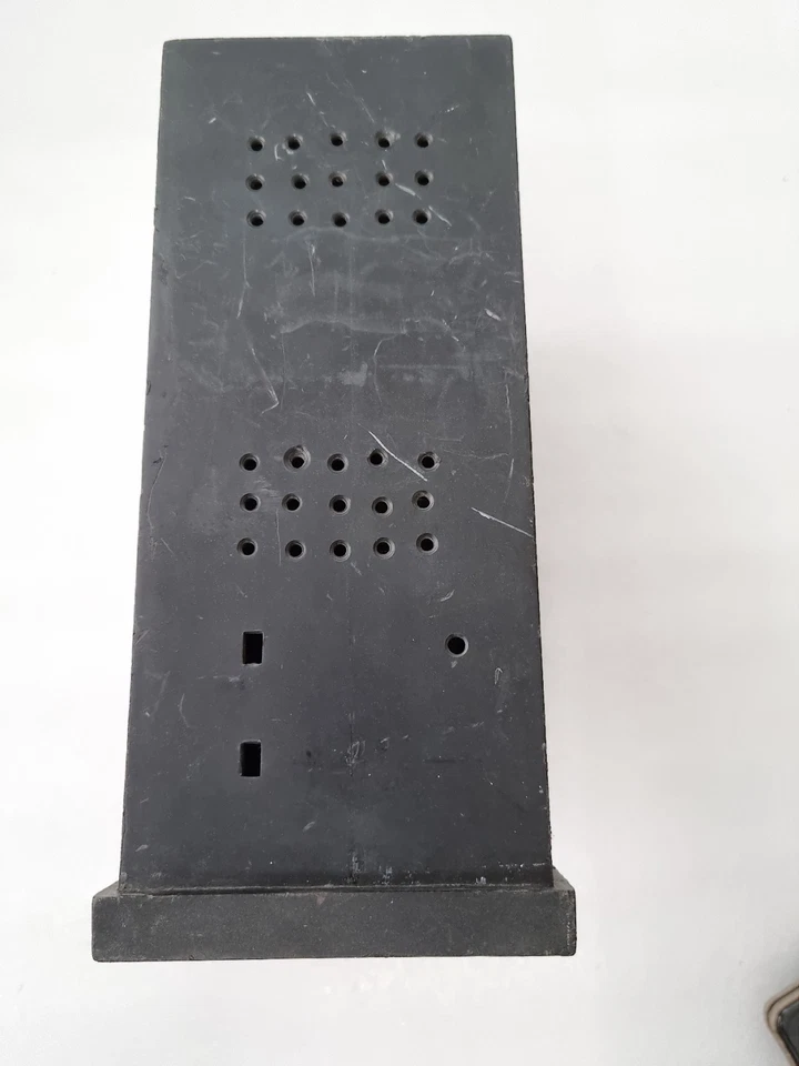 Emco EE 301-E Automatic Voltage Regulating Relay 110V 50Hz 10 Watts For Parts